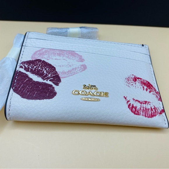 Coach Mini Skinny ID Card Case With Lips Print - Picture 4 of 5